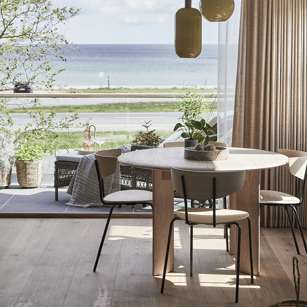 Bevel Ruokapöytä Ø117 cm - White Oiled Oak