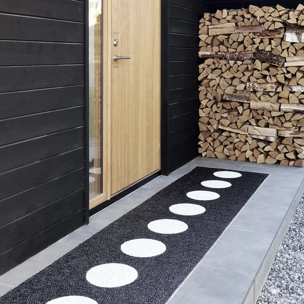 Vera matto 70x300 cm black/vanilla 