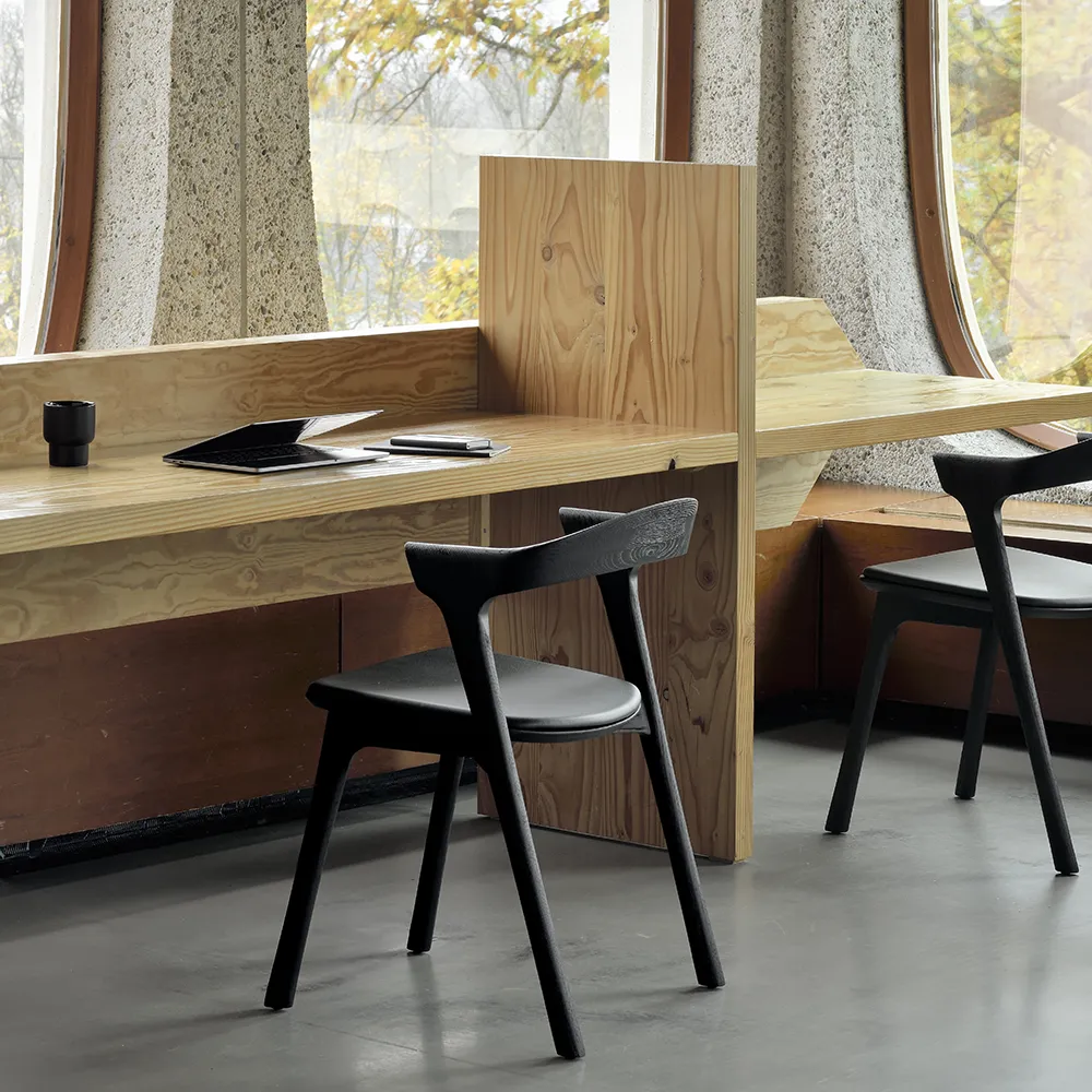 Bok Ruokailutuoli musta tammi/black leather