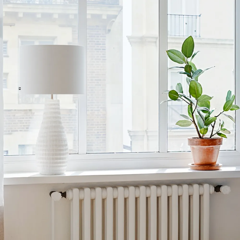 Bartha pöytävalaisin creme/beige