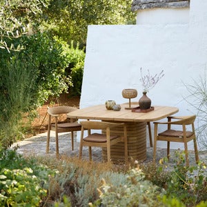 Mellow matbordrunko kvadratisk f/bordsskiva 144x144 cm Teak