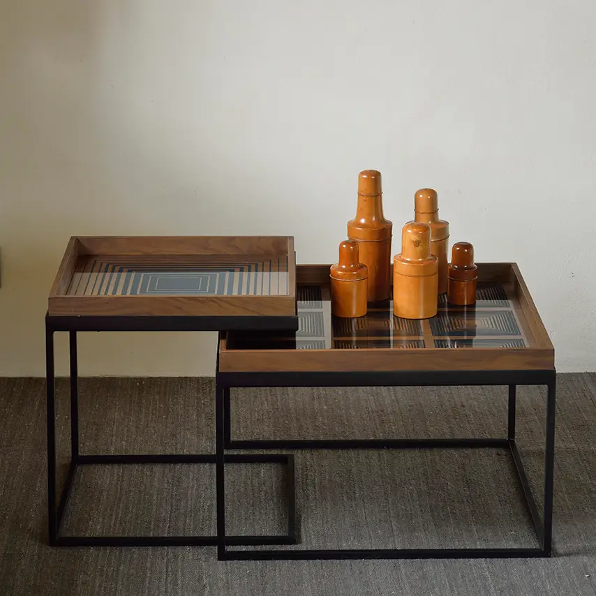 Squares tarjotinta 51x51 cm ink