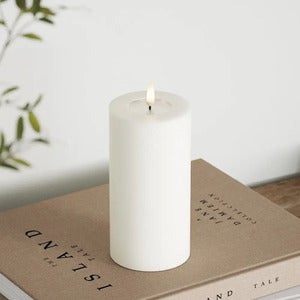 LED-lohkovalaisin Ø7,5x15 cm valkoinen