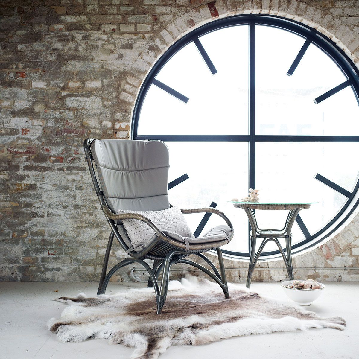 Monet rottinkituoli Luonnonvärinen