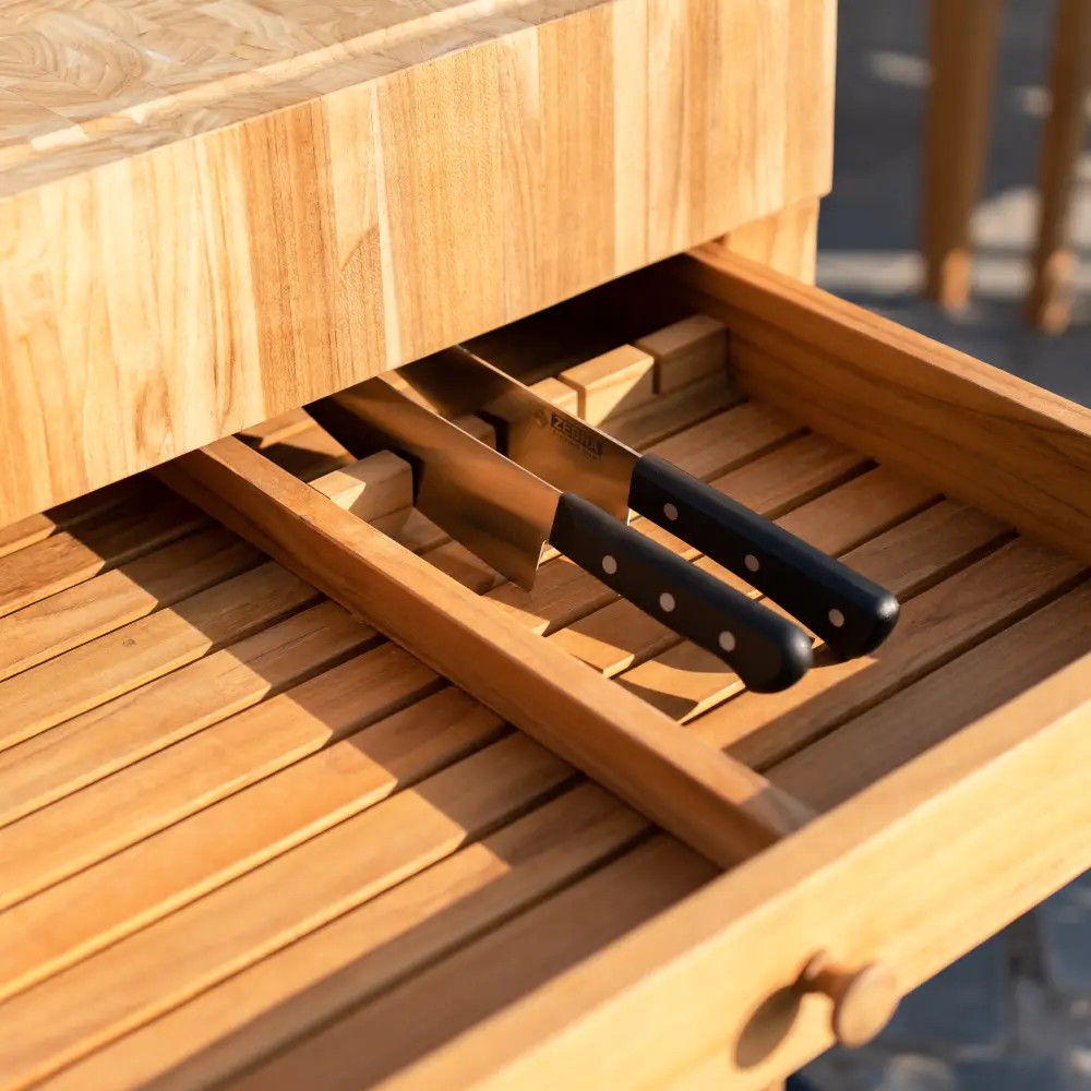 Ageröd hakkauspölkky sis. sadesuoja