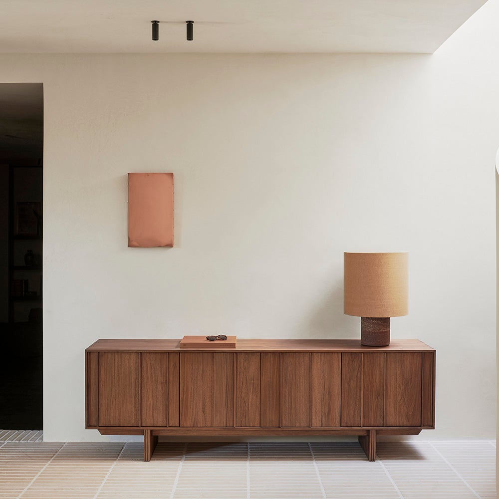 Pillar senkki tiikkiä 4-ovinen 220x45x70 cm