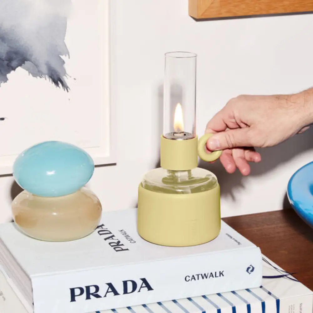 Flamtastique öljylamppu XS pale yellow