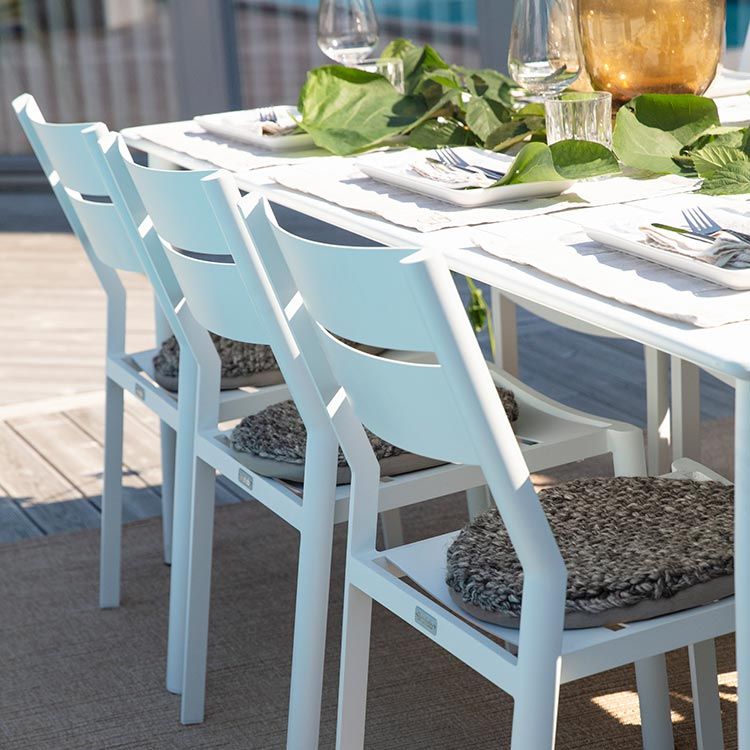 Delia ruokapöydän tuoli valkoinen Brafab