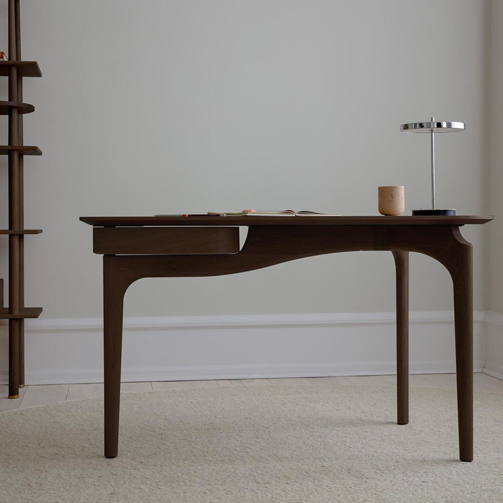 Duende  Työpöytä tumma tammi