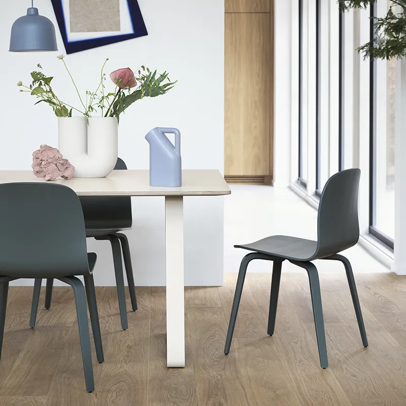 Visu tuoli - Black Black