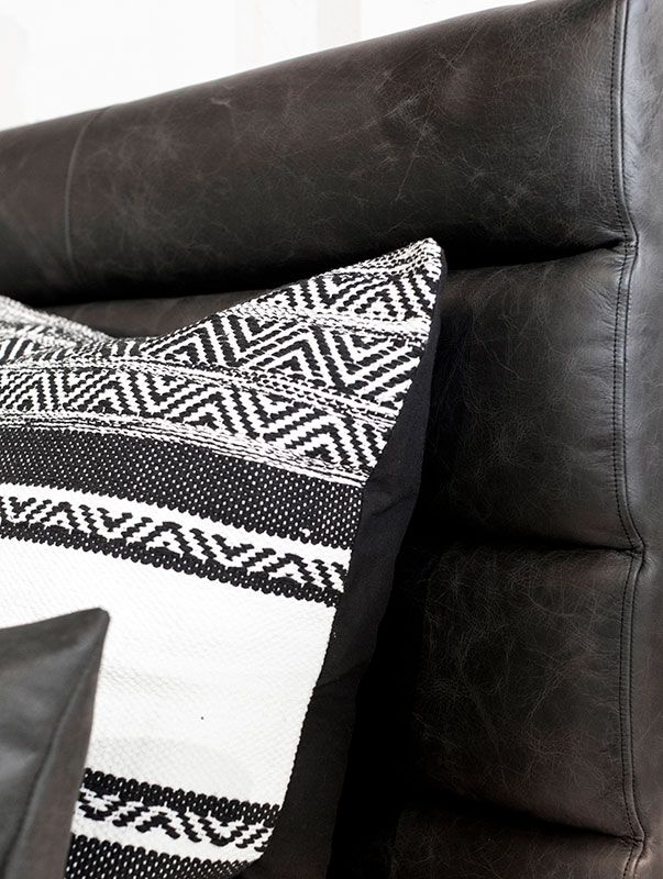 Lisbon sängynpääty 180 x 160 cm nahka Artwood