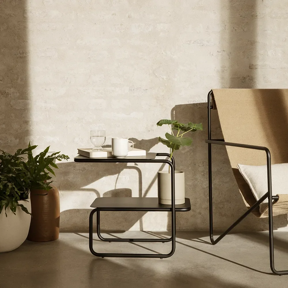 Level Sivupöytä Black