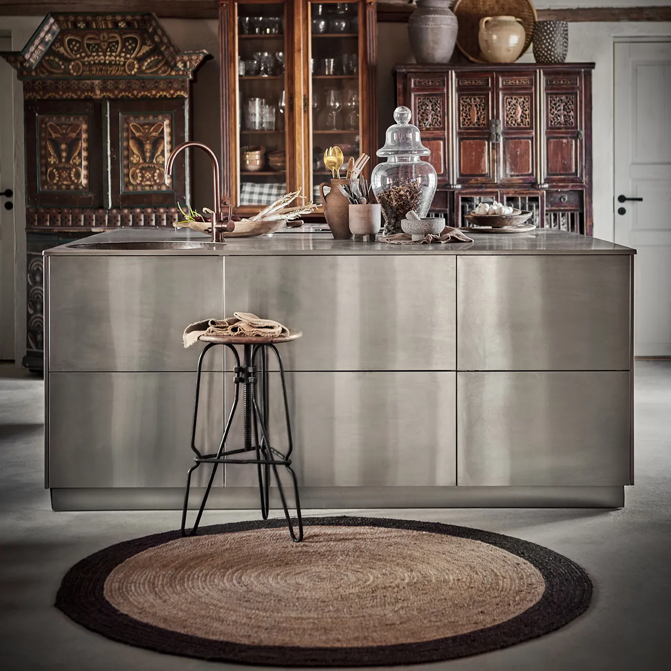 JUNI matto luonnon/ruskea Ø150 cm