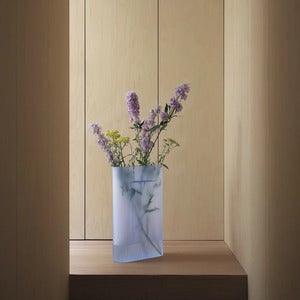 Ridge Maljakko H: 48,5 cm Light Blue Frosted