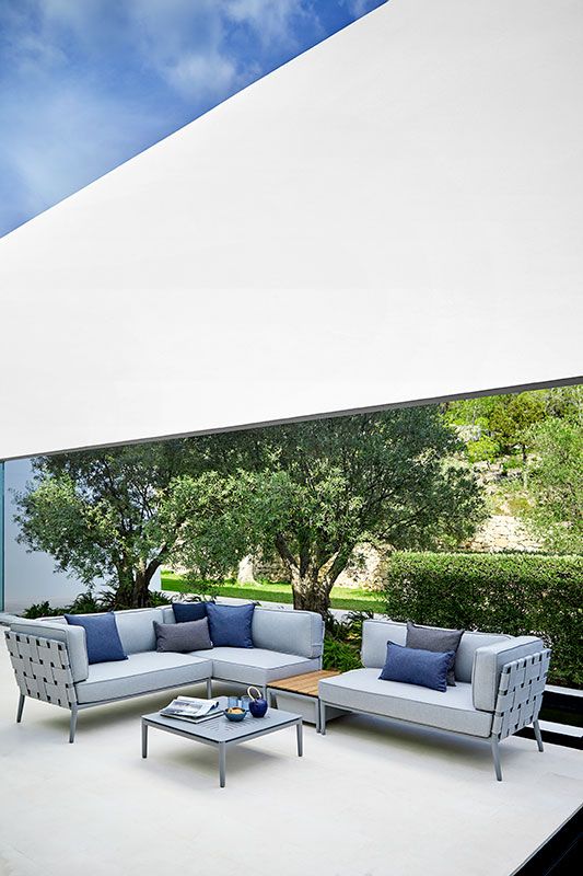 Conic Box pöytä vaaleanharmaa