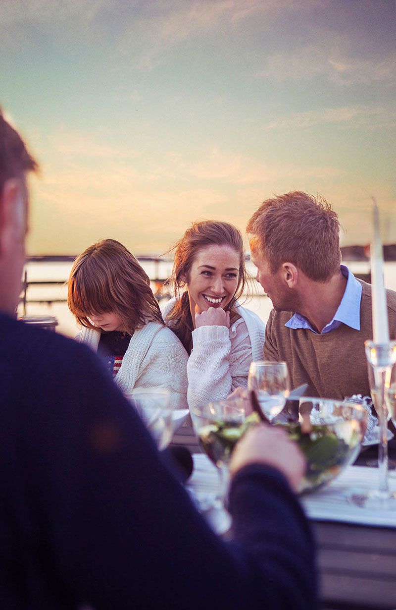 Leone ruokapöytä 100 x 200 cm valkoinen/harmaa Brafab