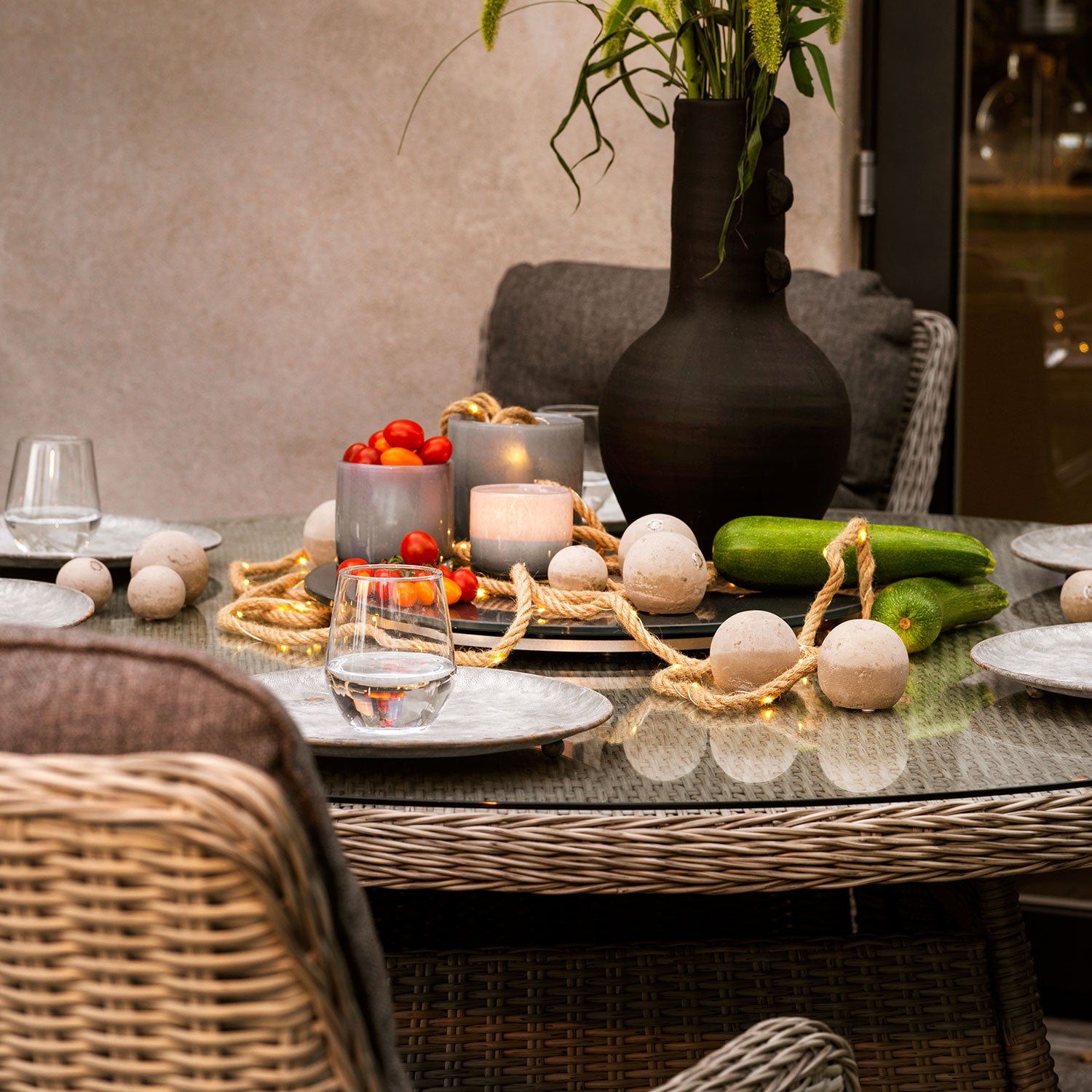 Hornbook ruokapöytä 150 cm beige polyrottinki sis. lasi Brafab