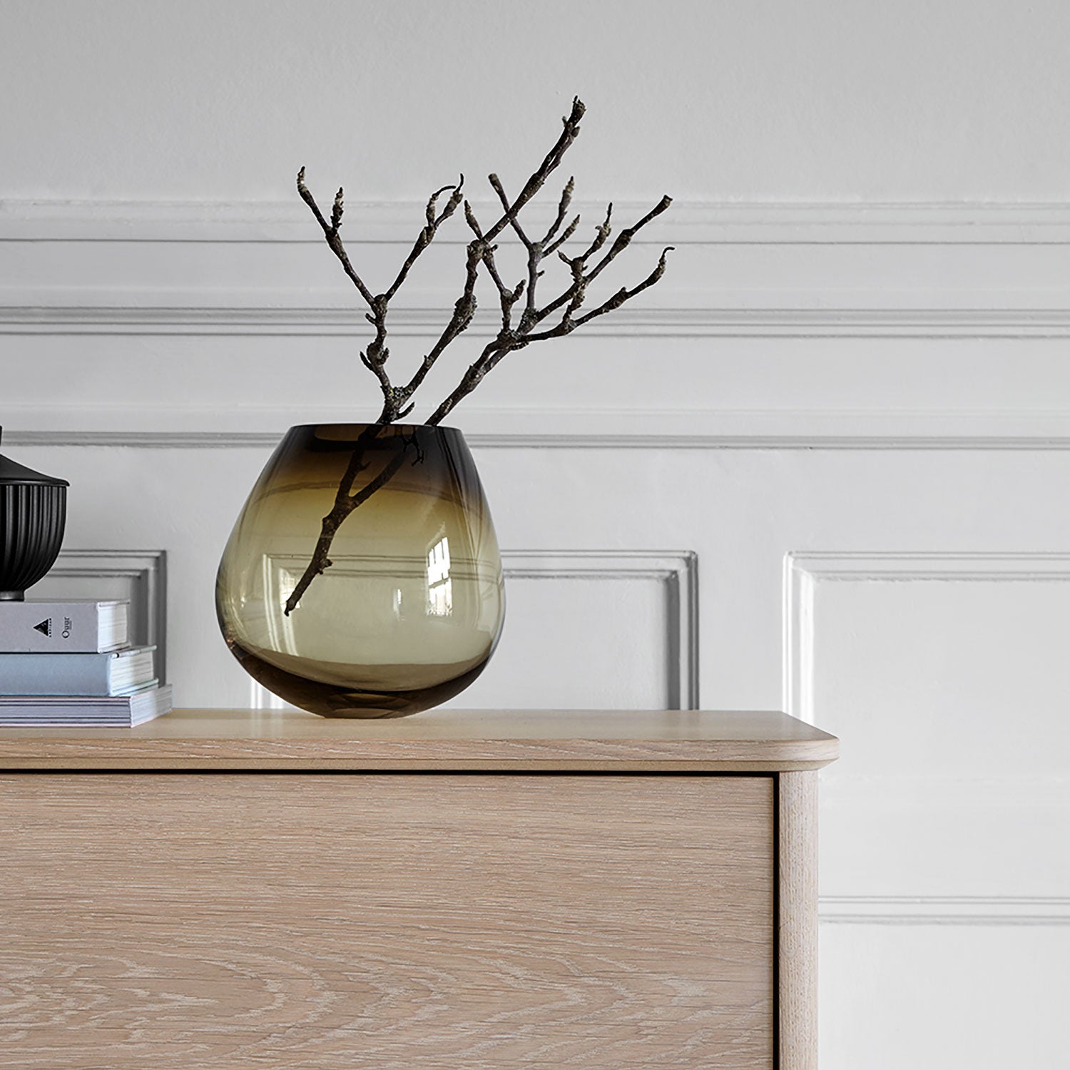 Sm302 Korkea Pähkinäpuinen Kaappi Luonnonöljy