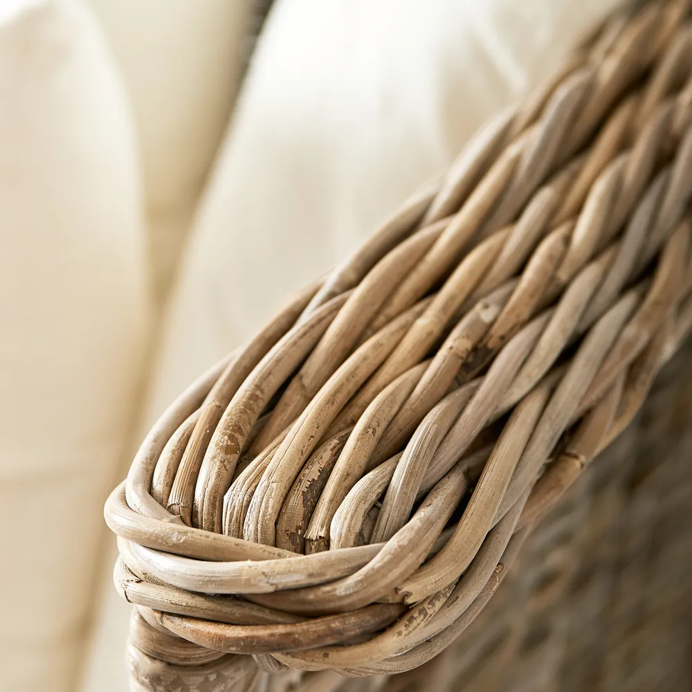  Voiko Carlos riippuvan sohvan rottinki