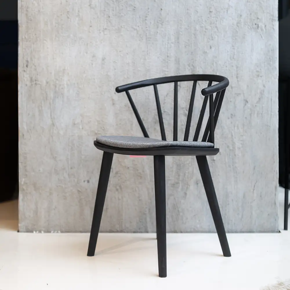 Edda Ruokapöydän tuoli musta 2 kpl