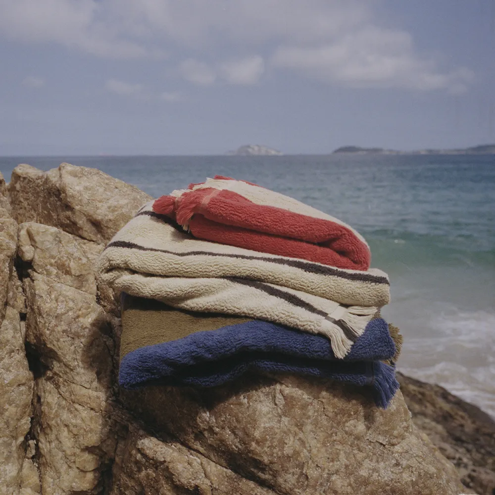 Luomupuuvillainen kylpypyyhe Alee