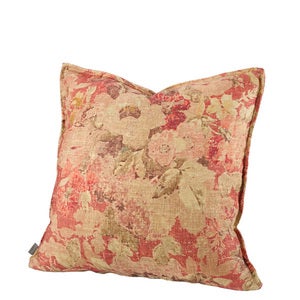 Rosewood Flower tyynynpäällinen - 50x50 cm