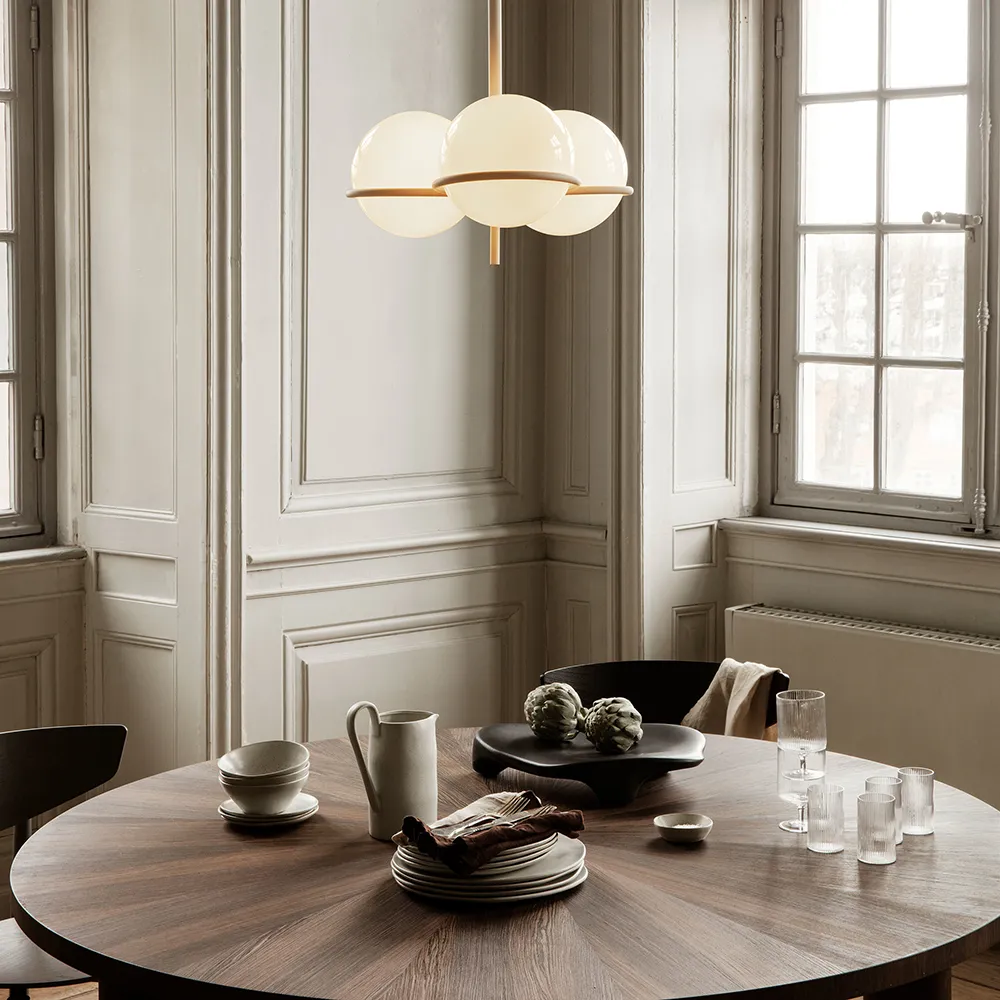 Post Ruokapöytä Ø150 cm