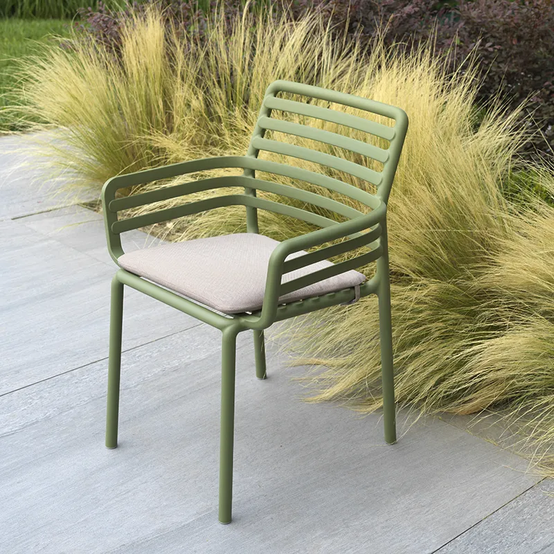 Doga käsinojatuoli Pera