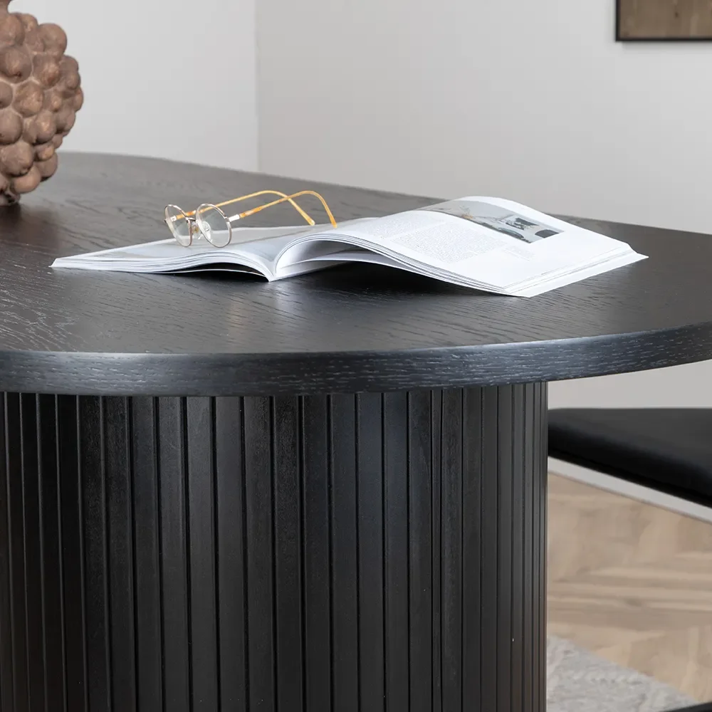 Bianca ruokapöytä 90x200 Musta 