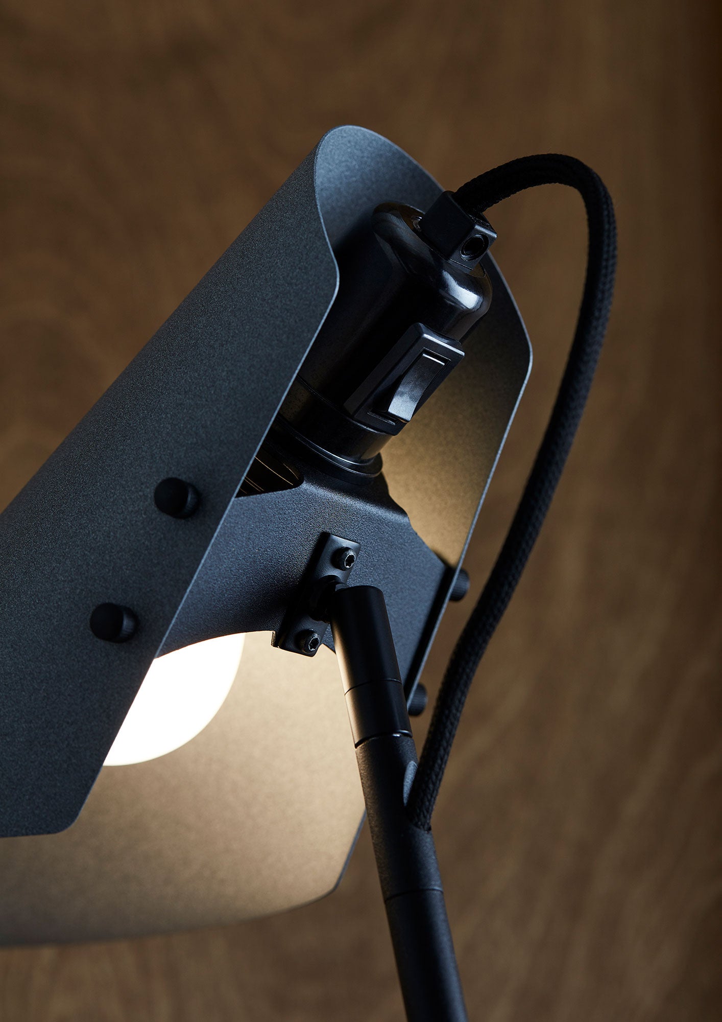 Vincent lattiavalaisin Svartstrukt/Sandstrukt