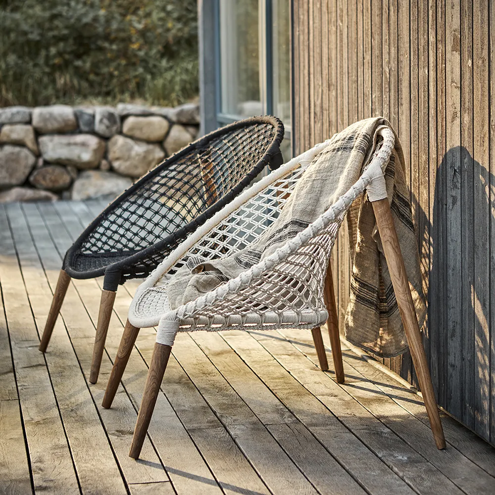 Elof nojatuoli musta