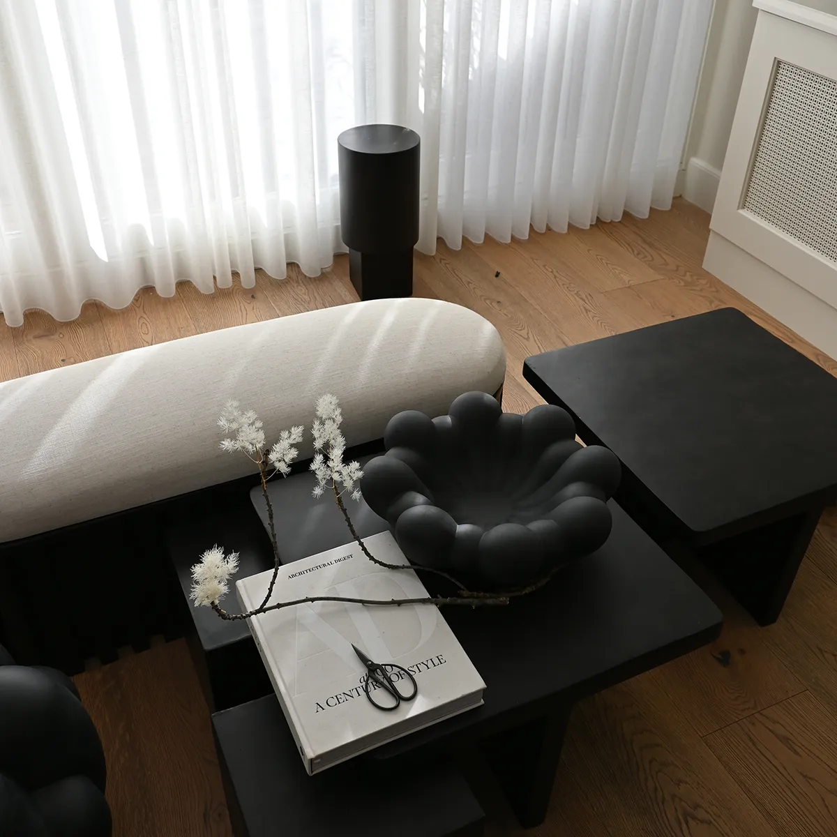 Käsintehty koristekulho Bloom Black Ø 44 cm