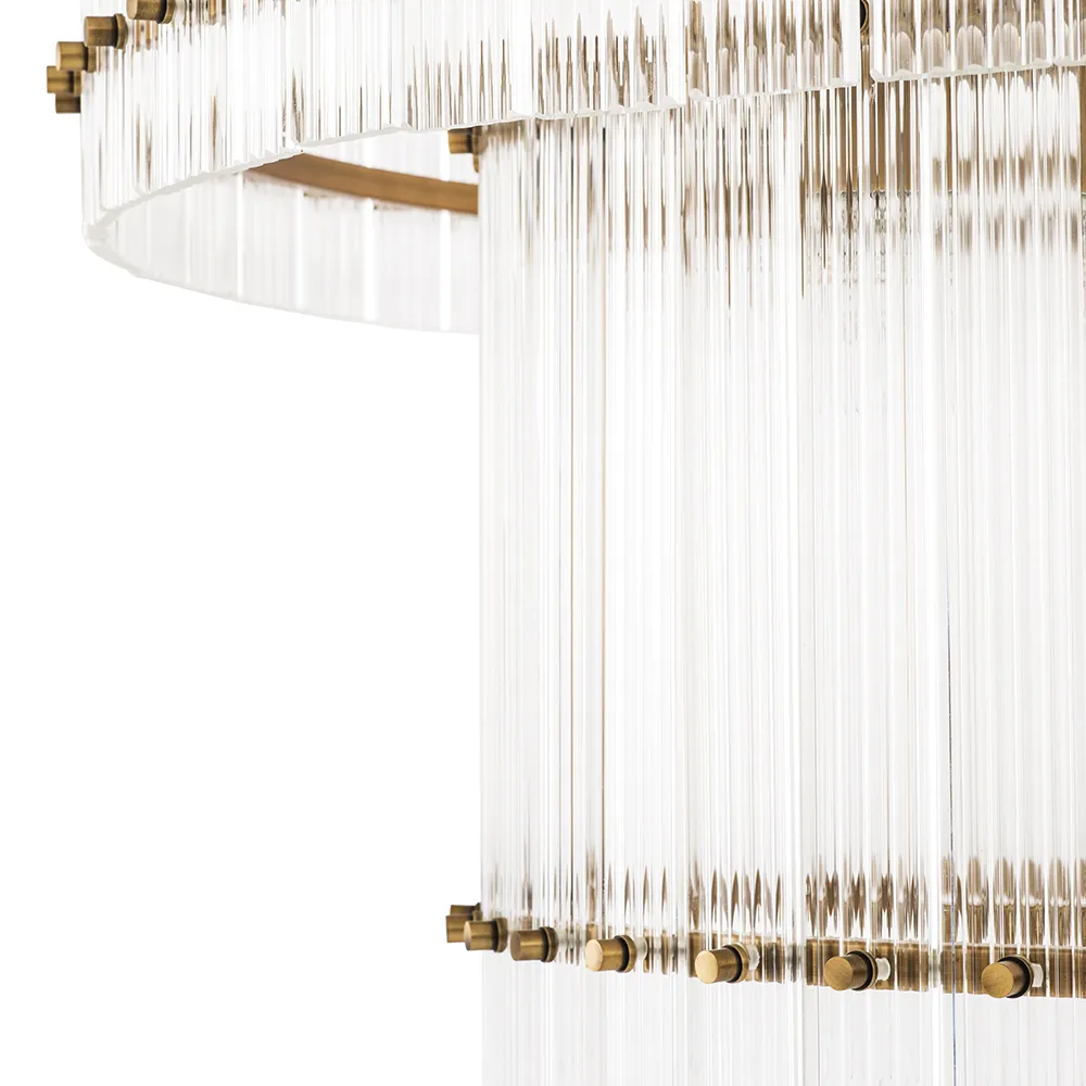 Riippuvalaisin Ruby L