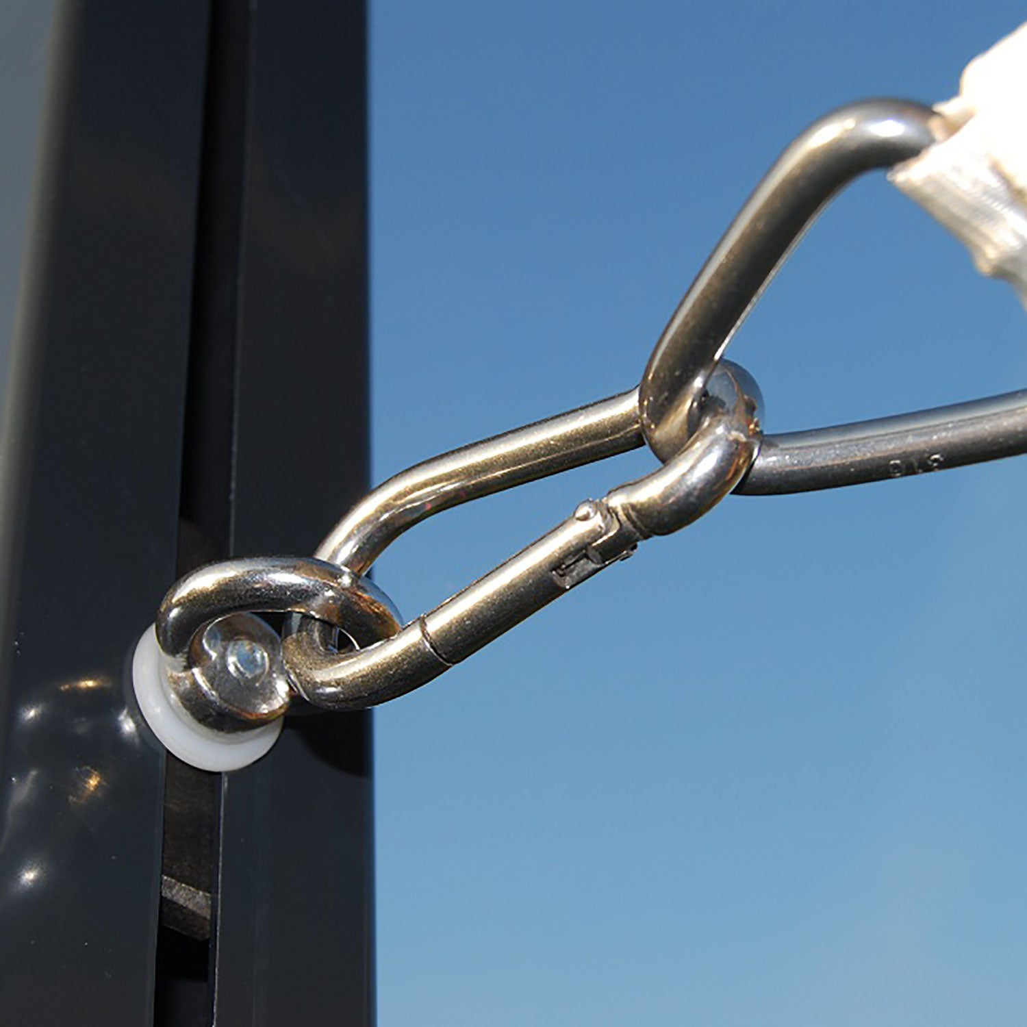 Ruostumattomasta teräksestä valmistettu kiinnitysmateriaali 8x80mm:n karan kiinnityskoukku 