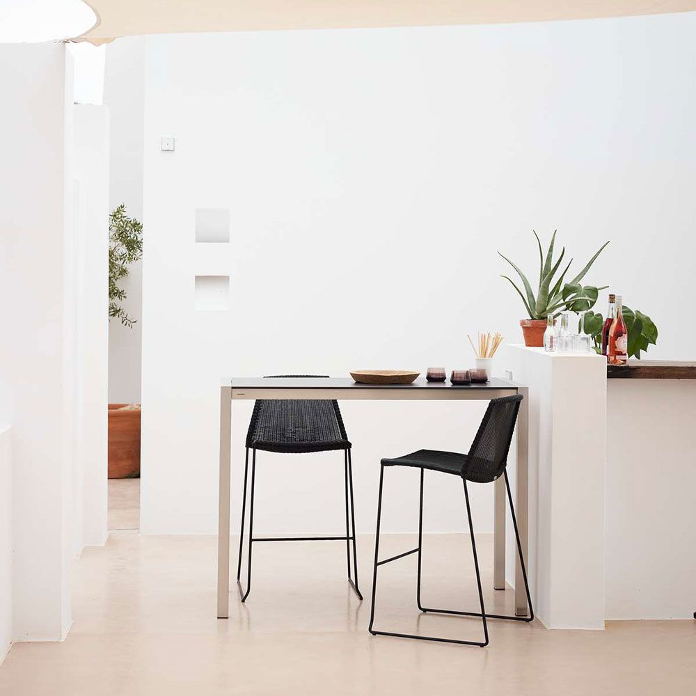 Breeze Baarituoli valkoinen 