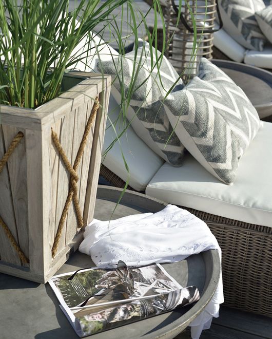 Tonga sivupöytä 46 cm Artwood