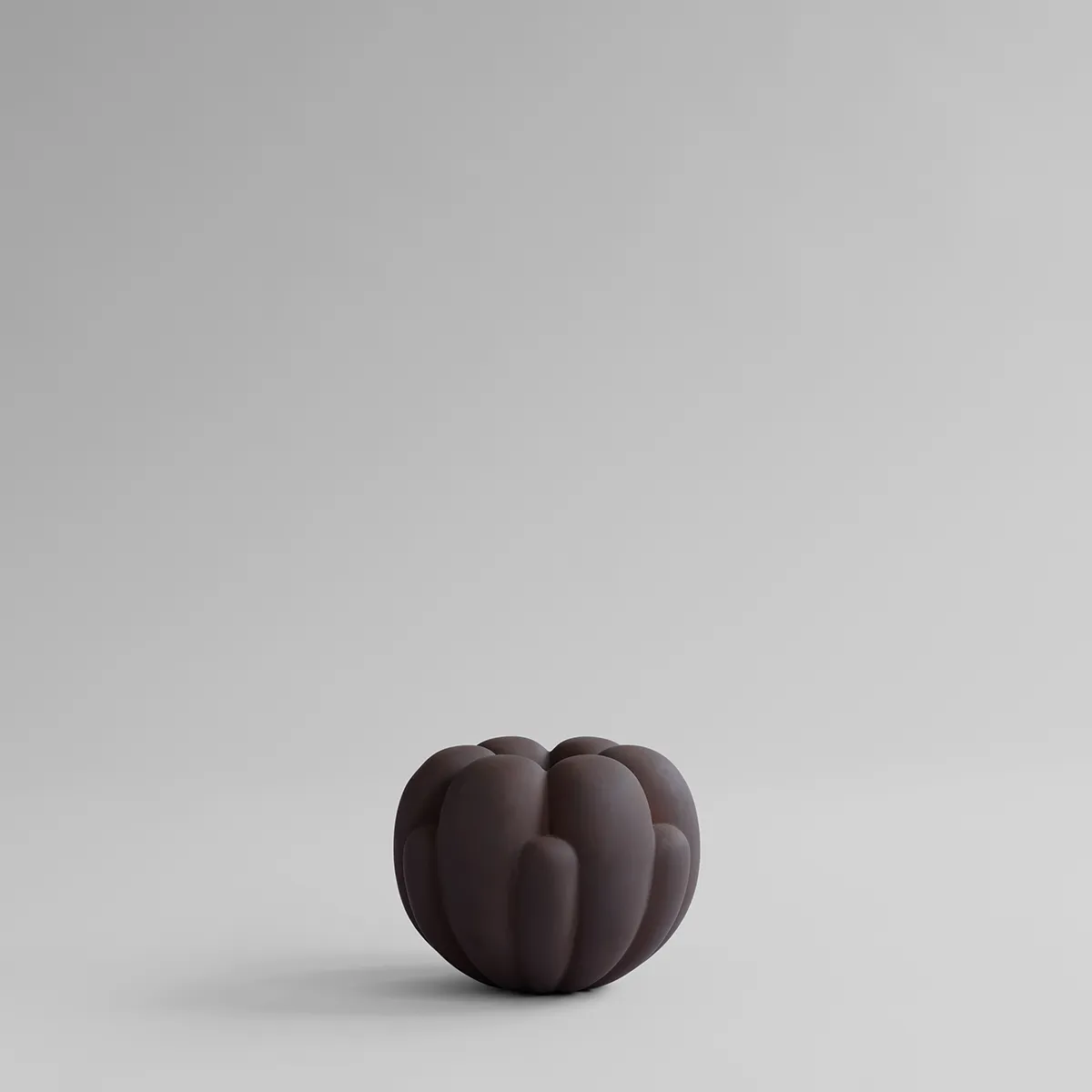 Käsintehty maljakko Bloom Petit Chocolate Brown H18 cm
