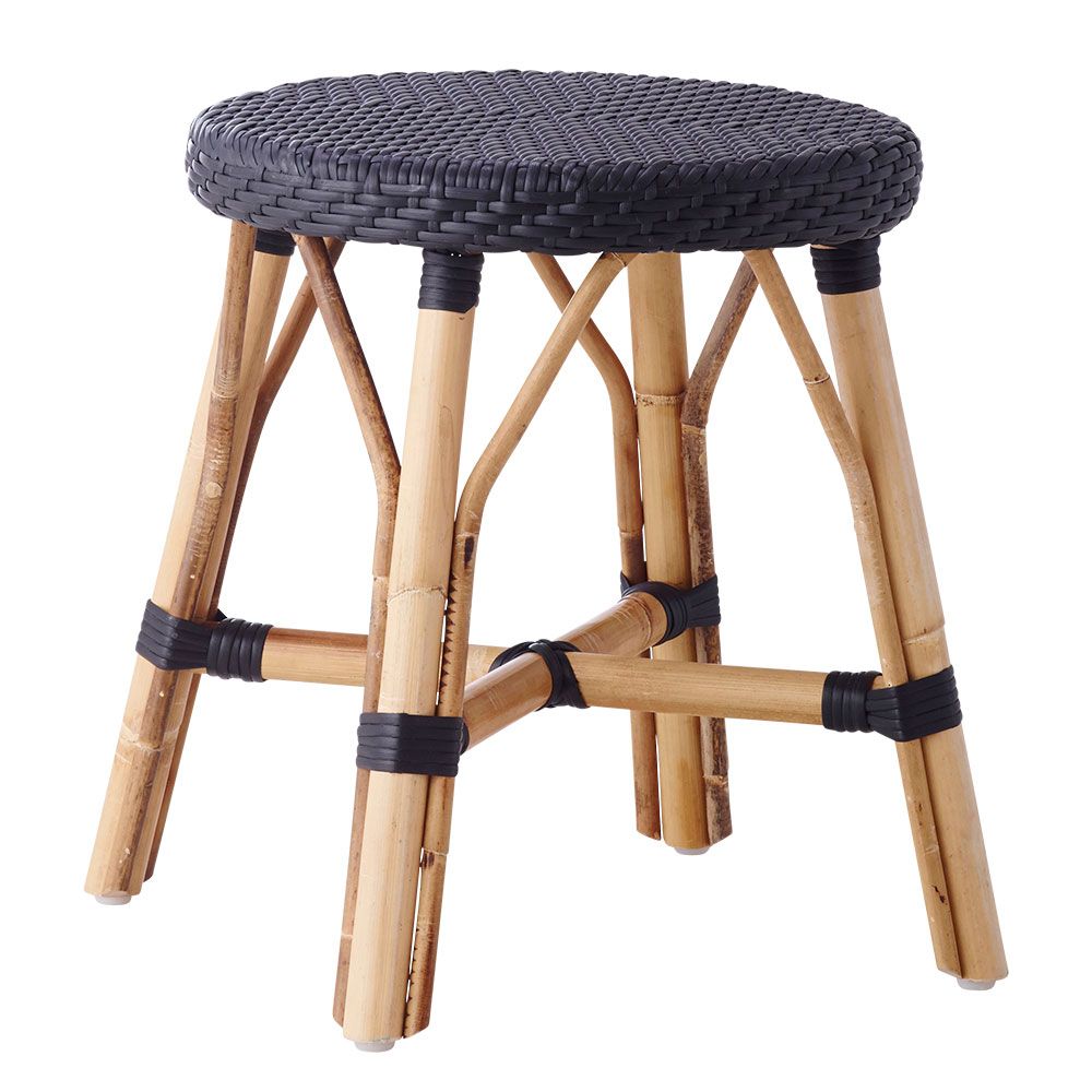 Simone Jakkara Musta 