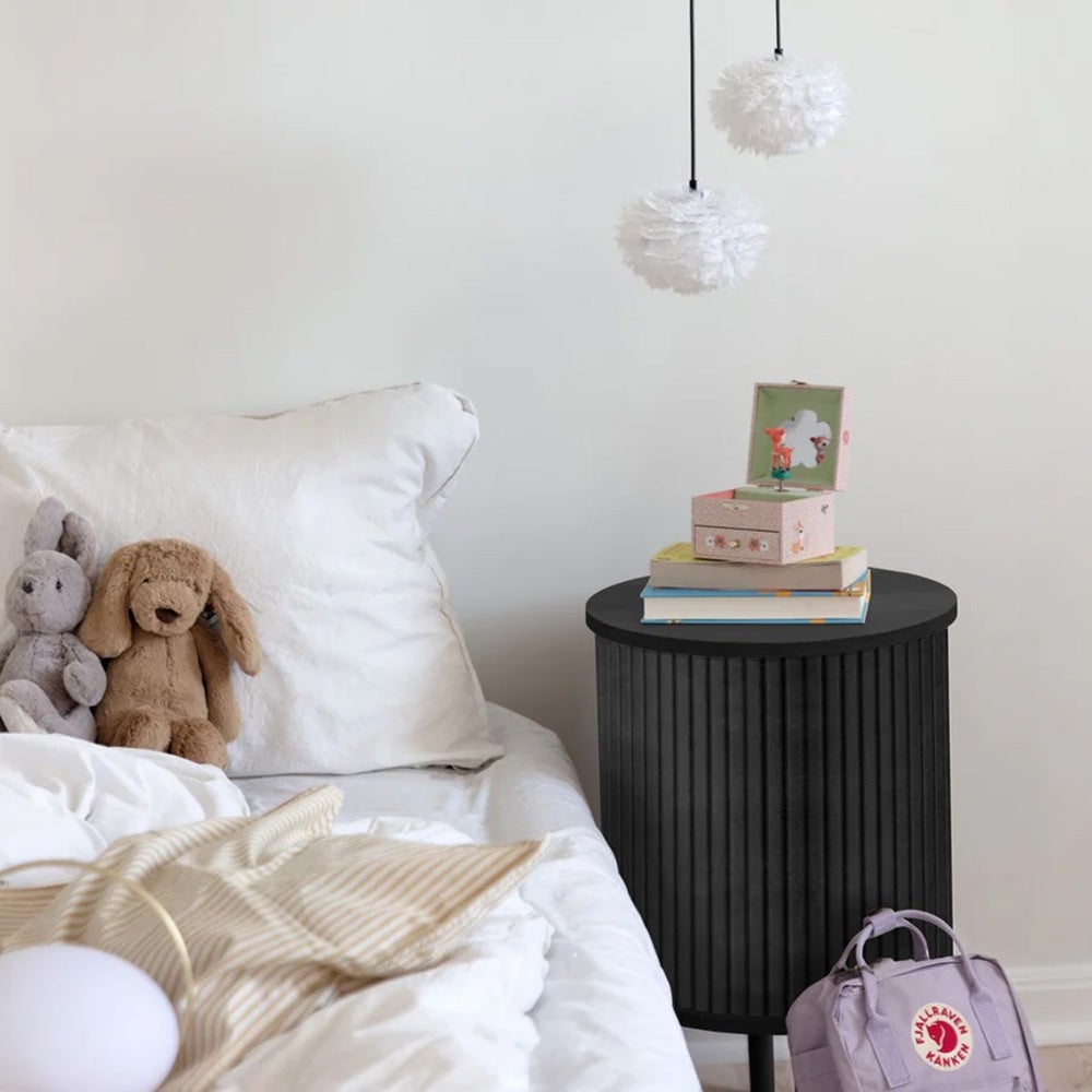 Audacious sivupöytä, musta tammi/Charcoal