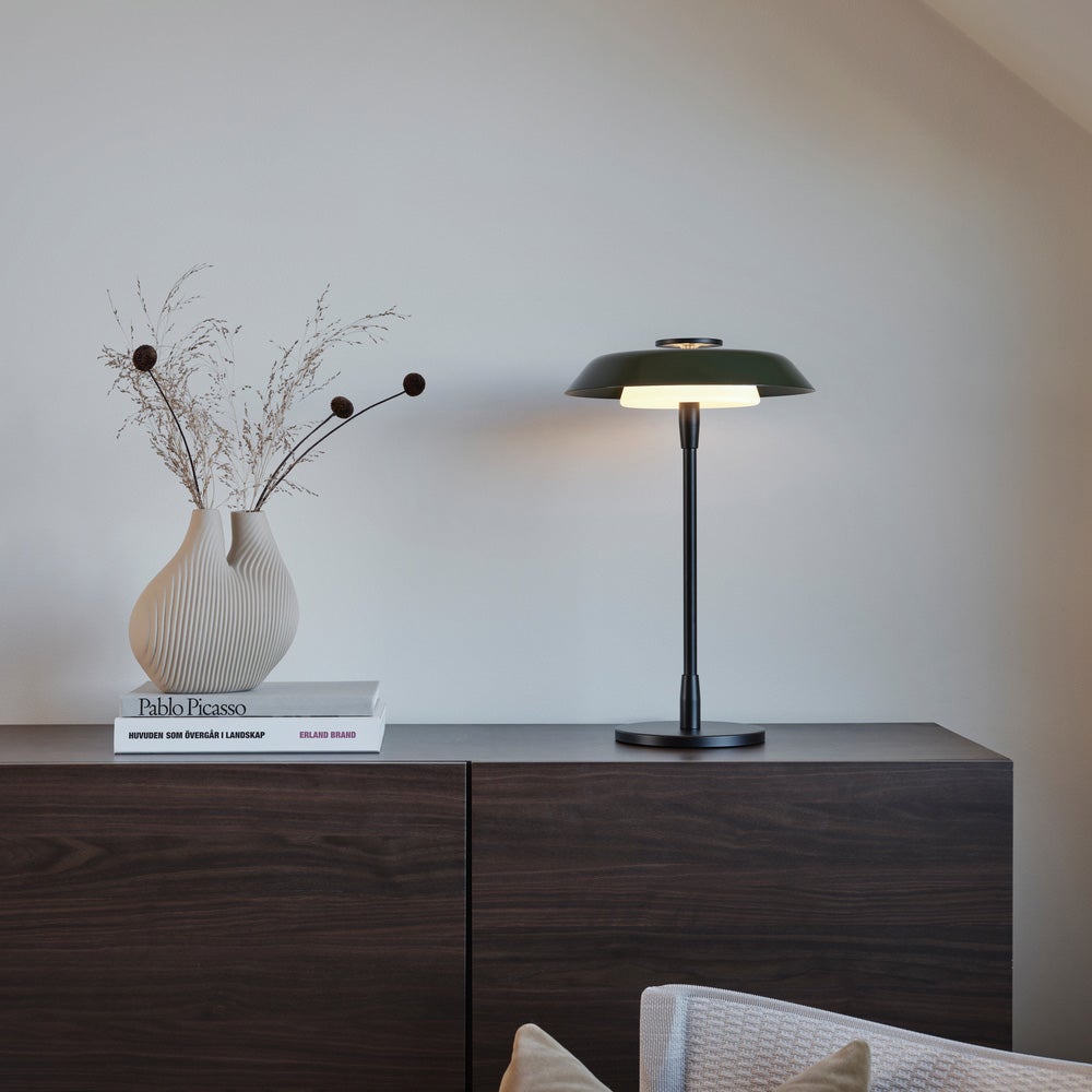 Horisont pöytävalaisin H475 mattamusta/kiiltävä skogsgrön