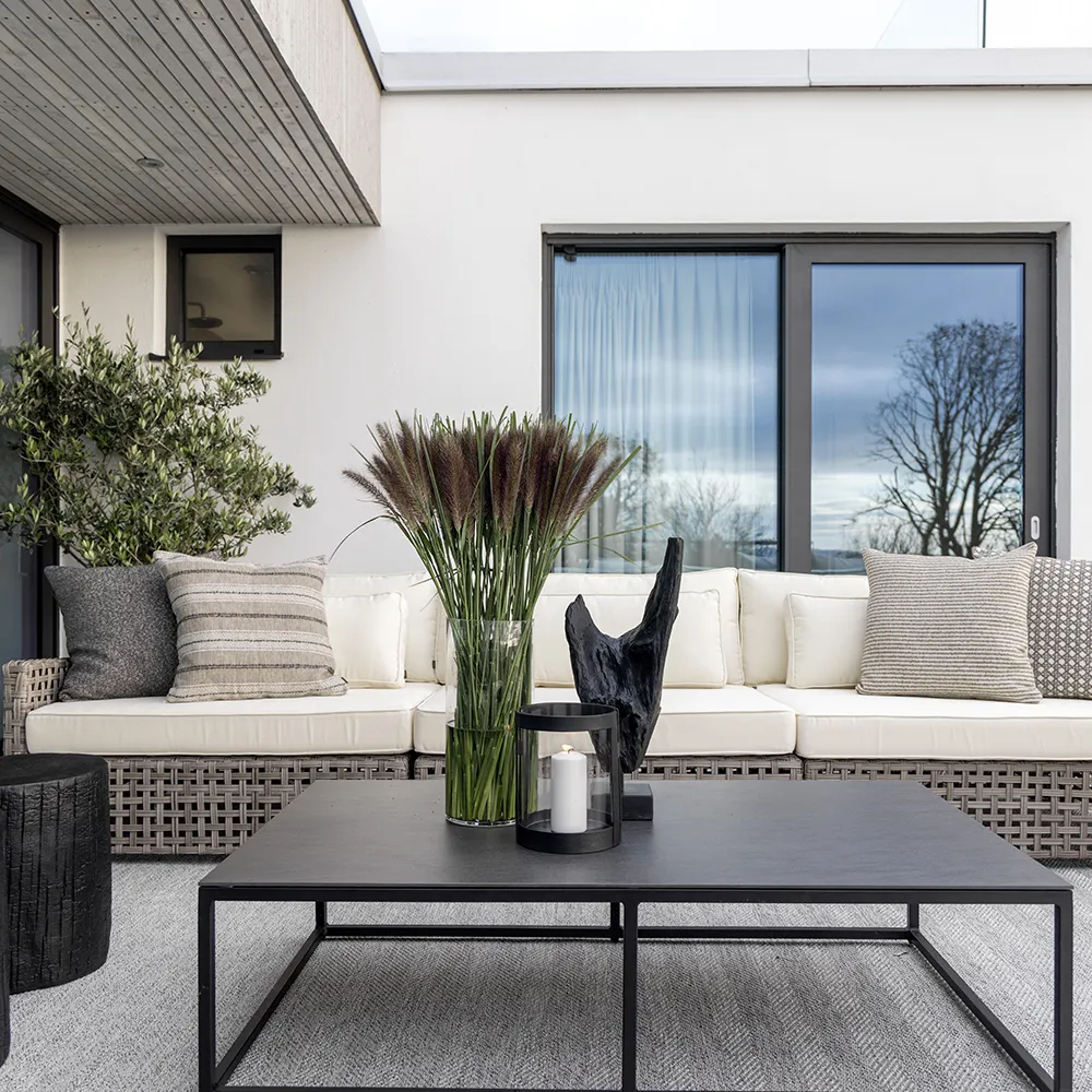 Romano Sohvapöytä 140x80 cm Komposiitti