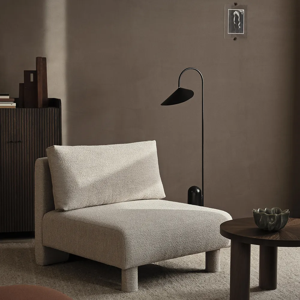 Säädettävä Lattiavalaisin Travertinjalalla Arum Black