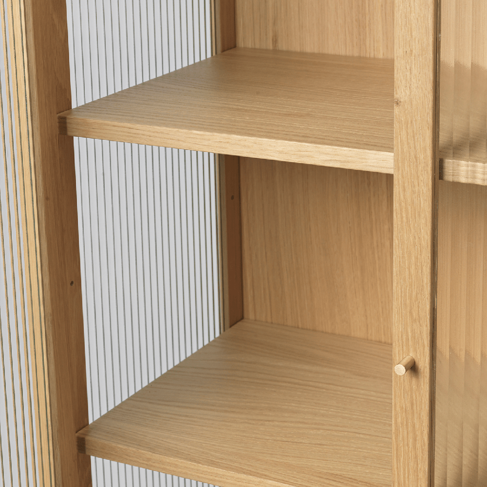 Reed Vitriinikaappi - Natural Oak